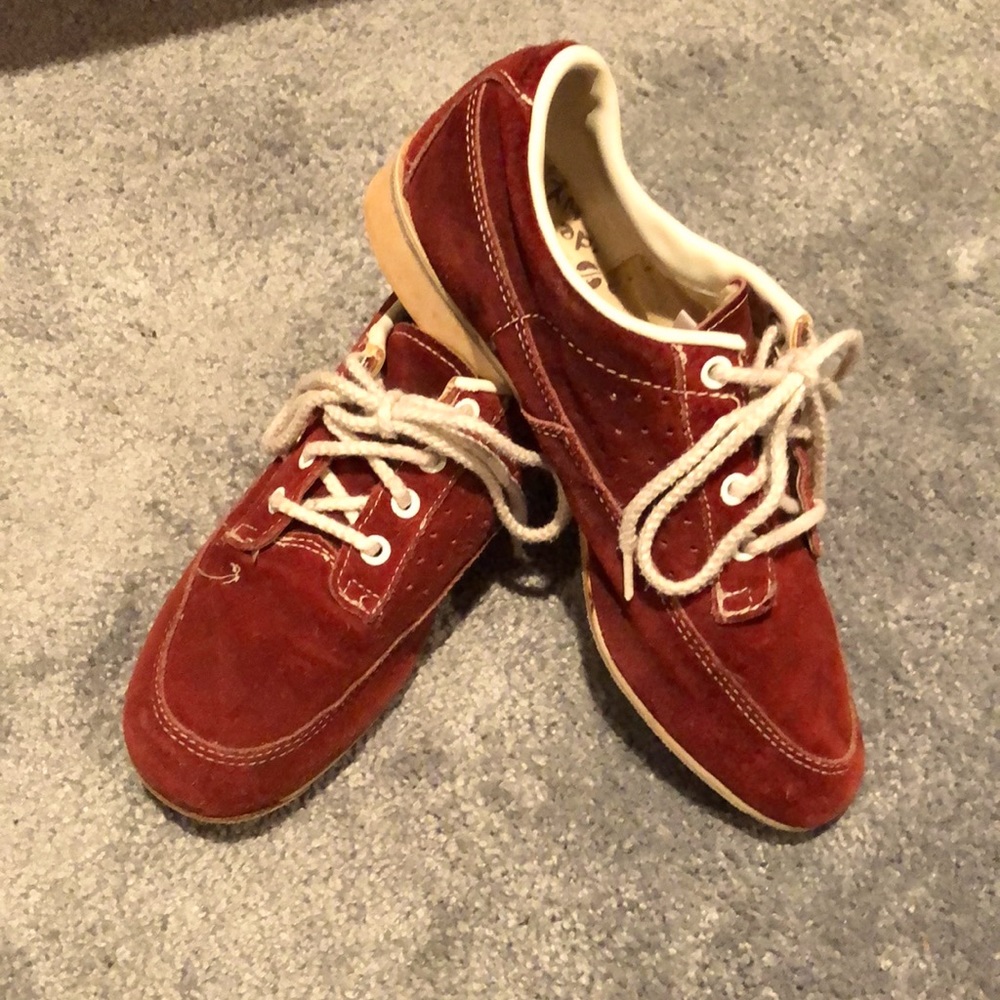 Size 5 Hyde Red Leather Bowling Shoes